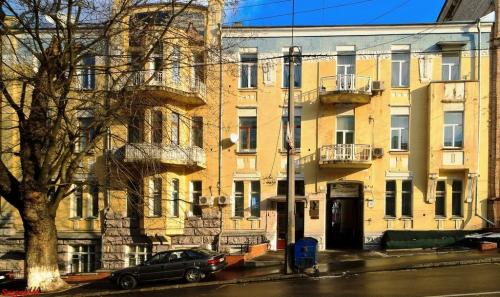 Rent out office. Киев, Лютеранская — photo 1