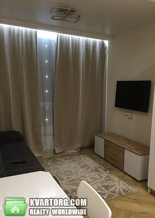 Rent out 2-room apartment. Киев, Вацлава гавела бул — photo 6