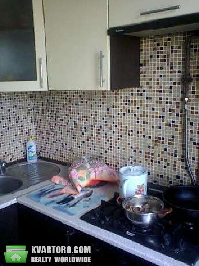 Sell 3-room apartment. Киев,  Миропольская — photo 5