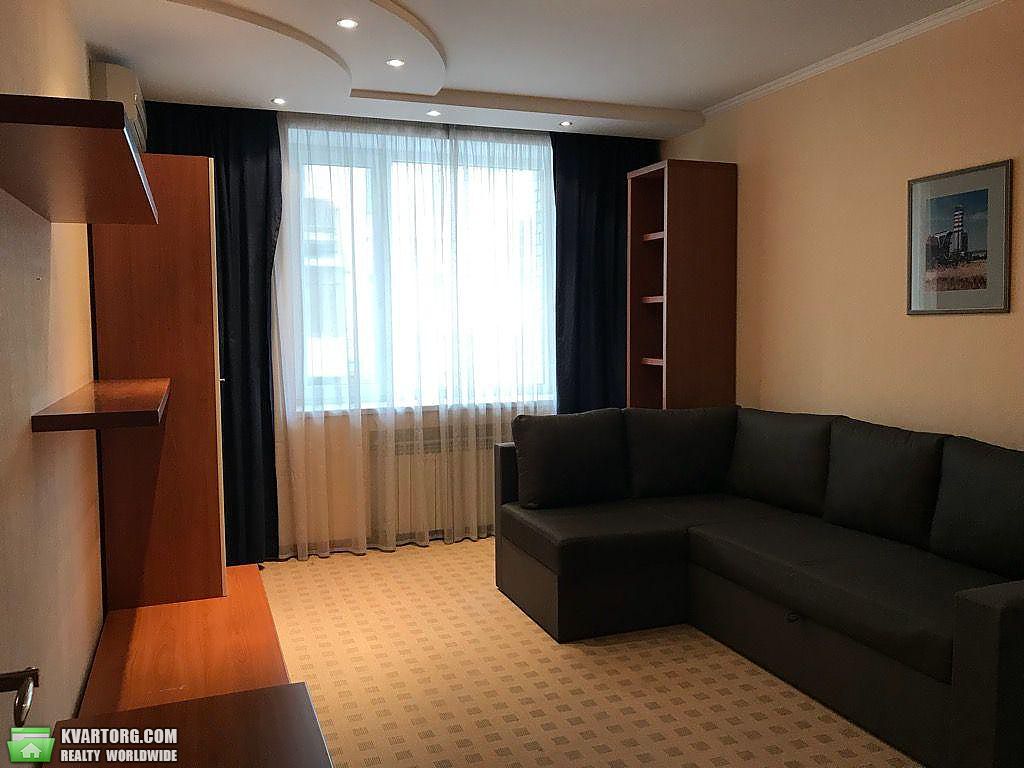Rent out 4-room apartment. Киев,  Межигорская — photo 4