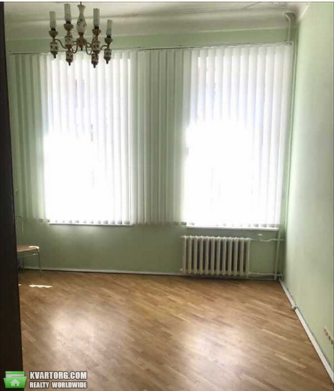 Rent out 3-room apartment. Киев,  Лютеранская — photo 6
