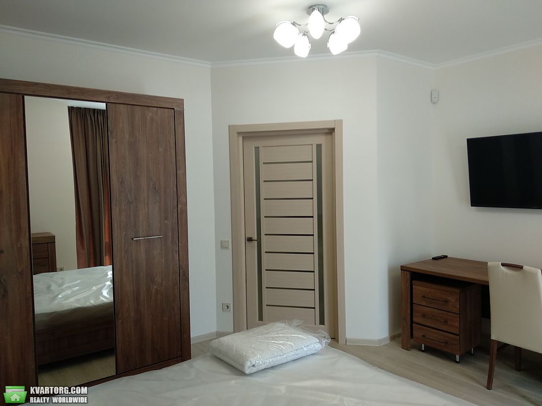 Rent out 1-room apartment. Киев, Липковского — photo 2