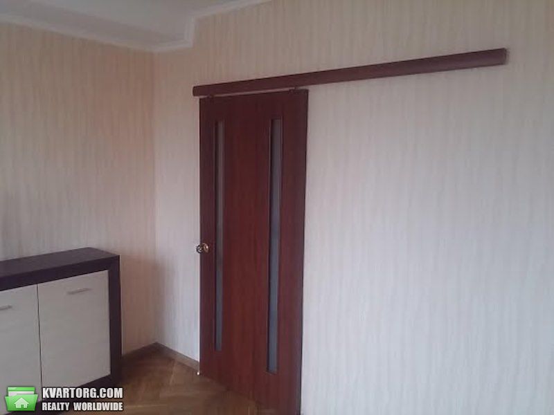 Sell 3-room apartment. Киев, Кирилловская — photo 2
