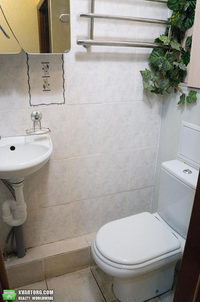 Sell 1-room apartment. Киев,  Нижнеюрковская — photo 9