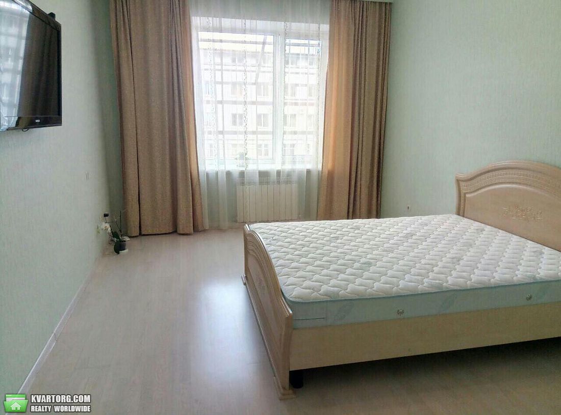 Rent out 2-room apartment. Одесса,  Солнечная — photo 5