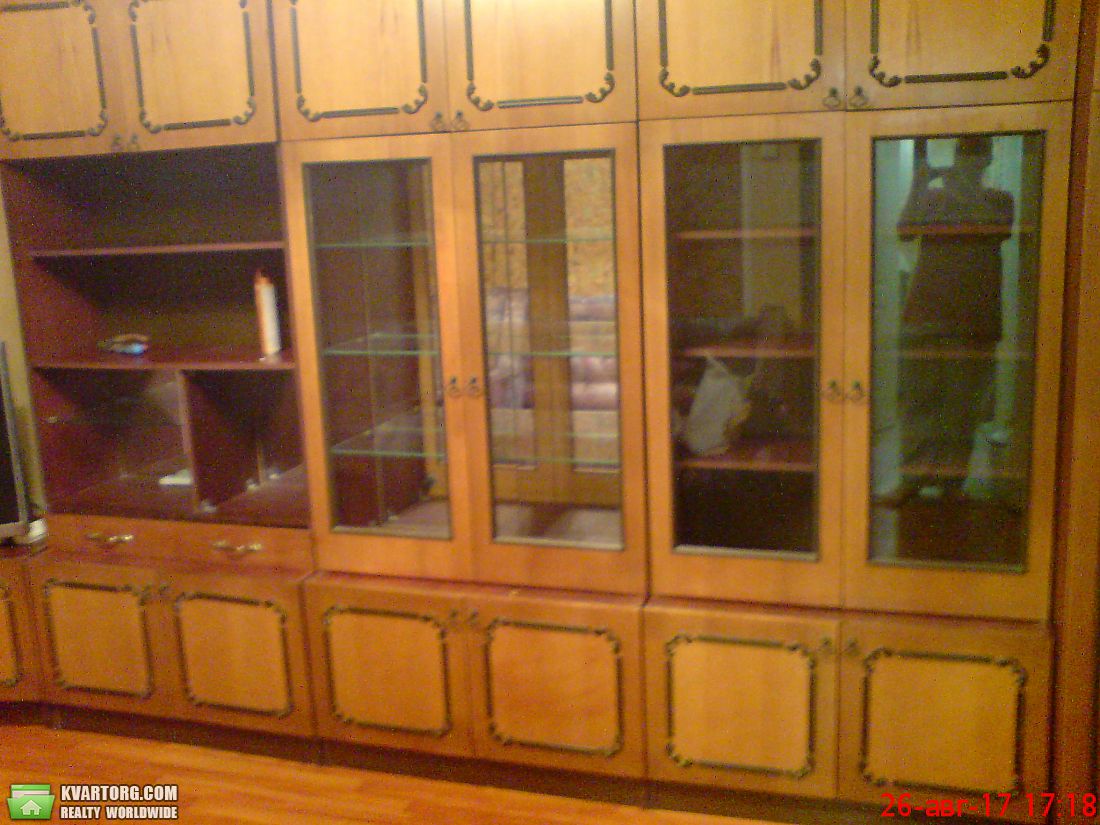Rent out 1-room apartment. Киев,  Дубровицкая — photo 2