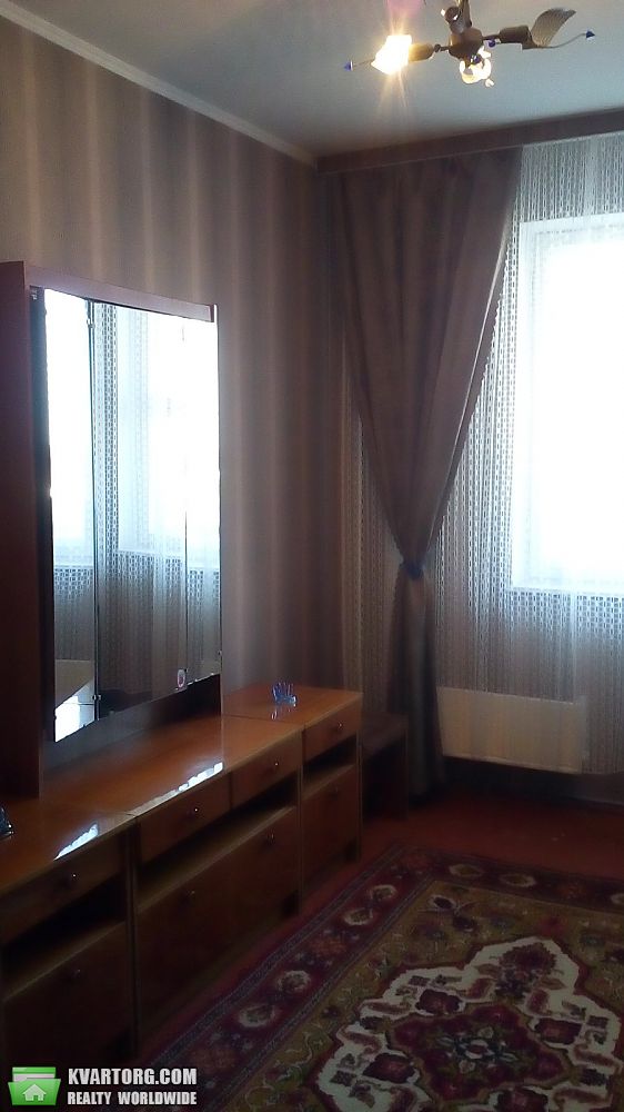 Rent out 2-room apartment. Киев,  Закревского — photo 4