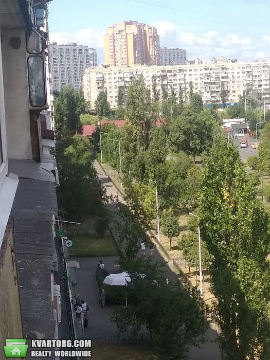 продам 2-комнатную квартиру. Киев,   Бучмы - фото 4