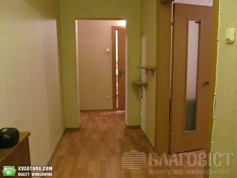 Sell 3-room apartment. Киев,  Урловская — photo 8