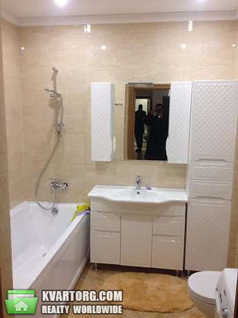 Rent out 2-room apartment. Киев,  Вильямса — photo 3