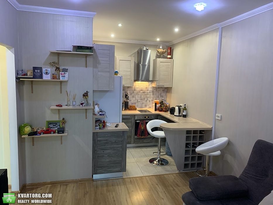 Sell 2-room apartment. Киев, Регенераторная — photo 1