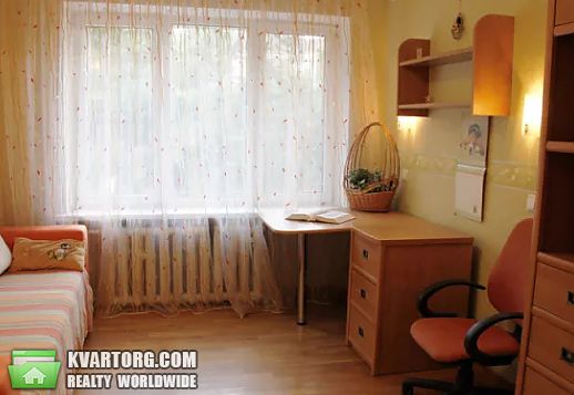 Rent out 2-room apartment. Киев,  Предславинская — photo 2