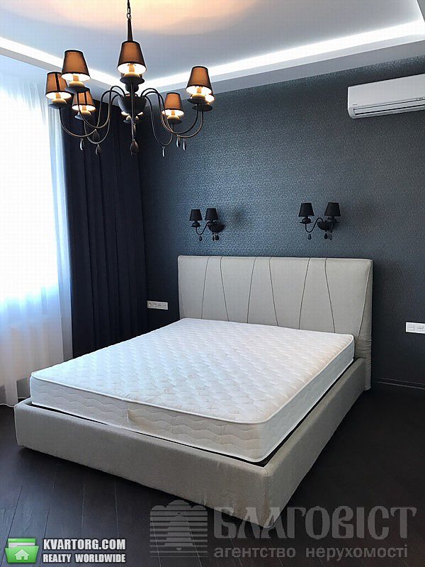 Rent out 4-room apartment. Киев,  Филатова — photo 10