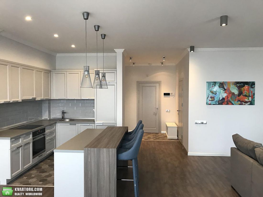 Rent out 2-room apartment. Киев,  Артема — photo 3