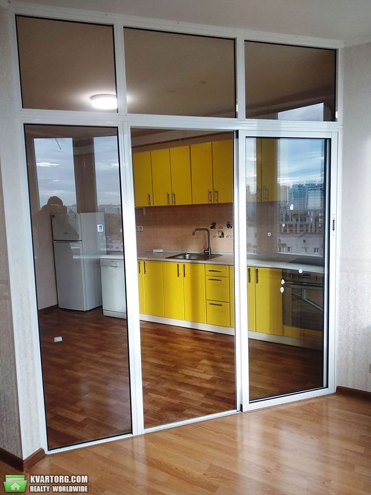 Rent out 4-room apartment. Киев,  Вавиловых — photo 10