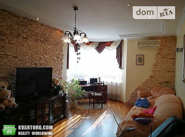 Rent out 3-room apartment. Киев,  Верховинная — photo 4