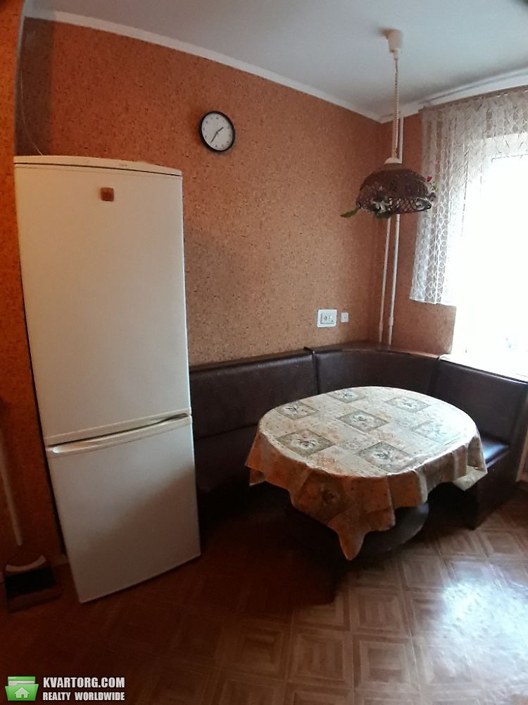 Rent out 3-room apartment. Киев, В.Василевской угол Ярмолы — photo 7