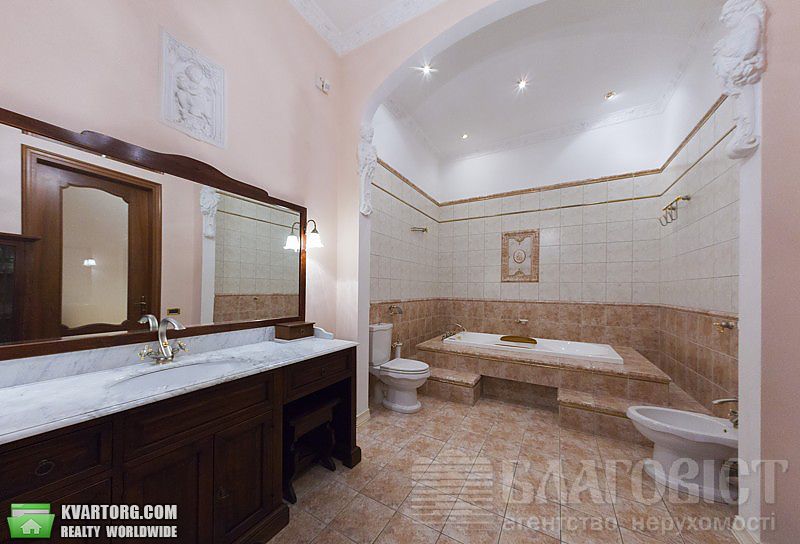 Sell 5-room apartment. Киев,  Воровского — photo 7