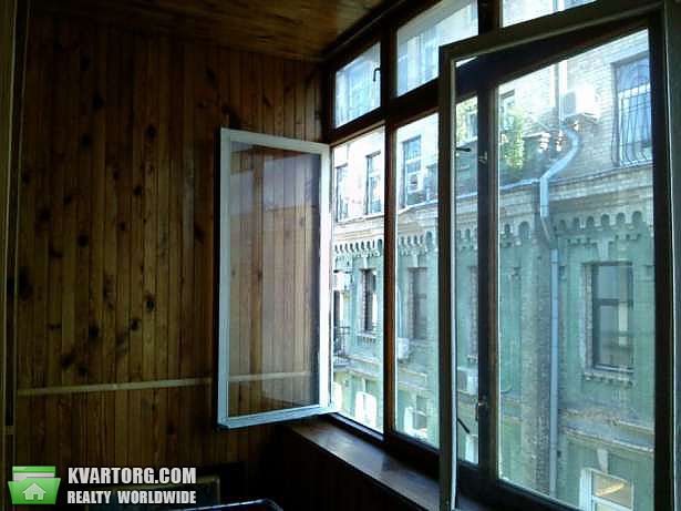 Rent out 2-room apartment. Киев,  Большая Васильковская — photo 9