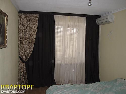Rent out 2-room apartment. Киев, Галана — photo 8