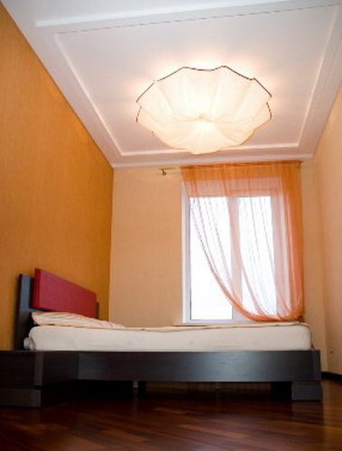 Rent out 2-room apartment. Киев,  Грушевского — photo 2