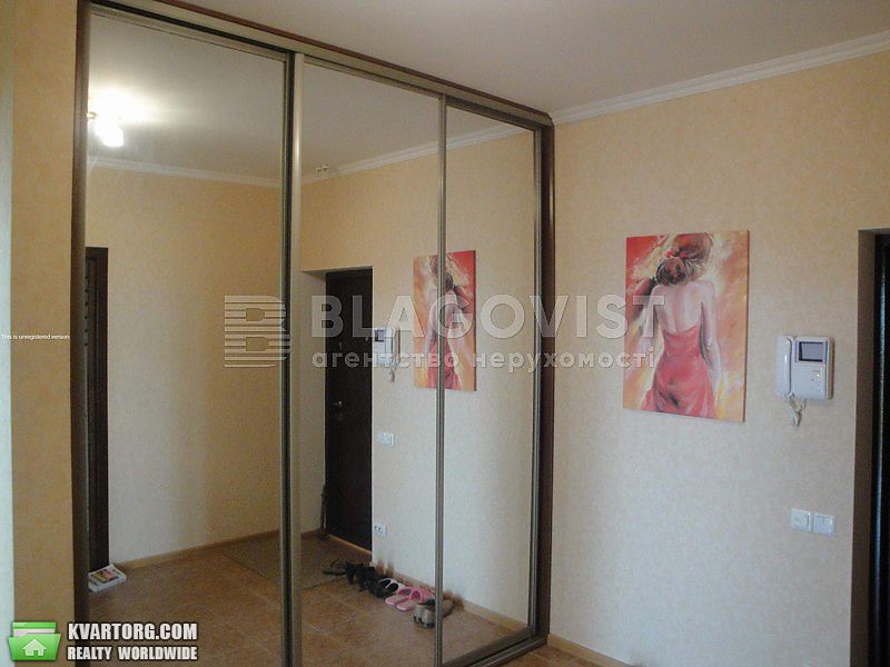 Rent out 2-room apartment. Киев,  Ирпенская — photo 10
