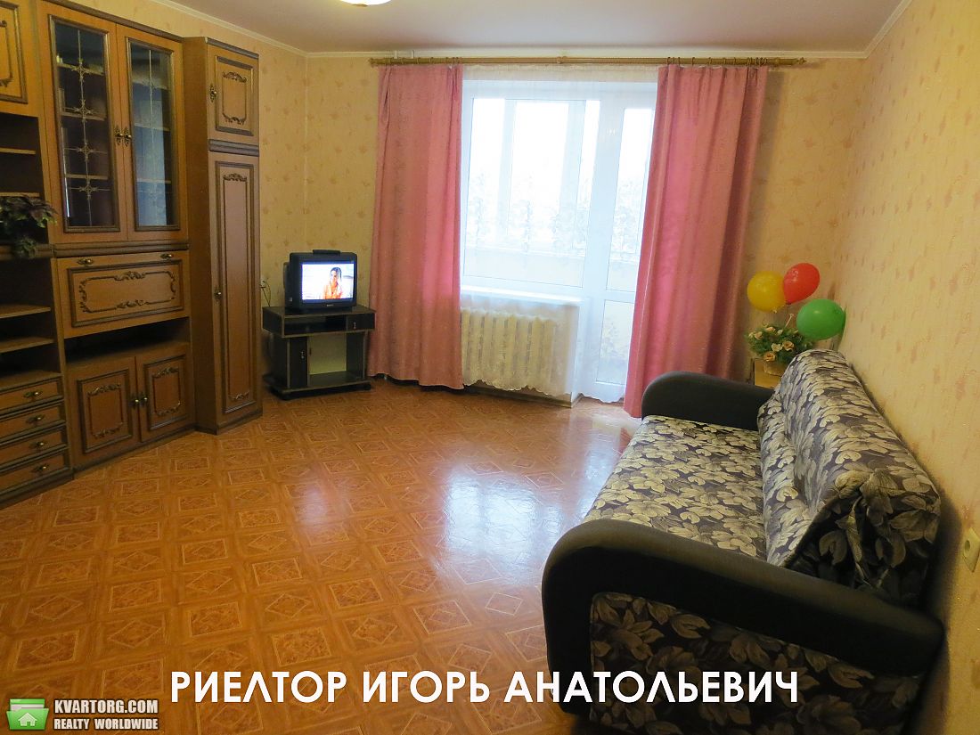 Rent out 1-room apartment. Одесса, Парковая — photo 1