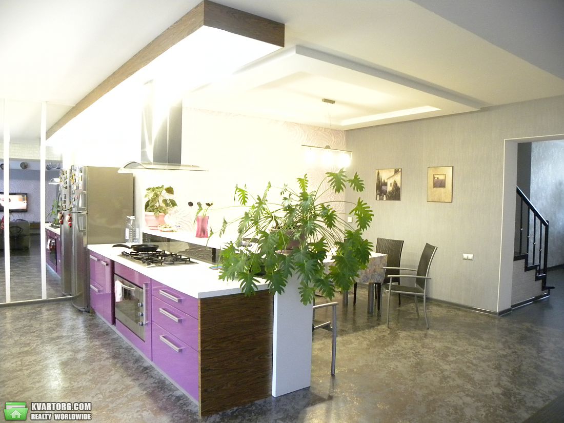 Rent out house. Запорожье,  Садовая — photo 1