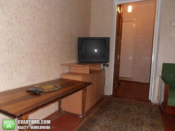 Rent out 1-room apartment. Киев,  Героев Днепра — photo 2