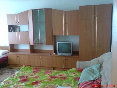 Rent out 1-room apartment. Одесса, Шевченко проспект — photo 1