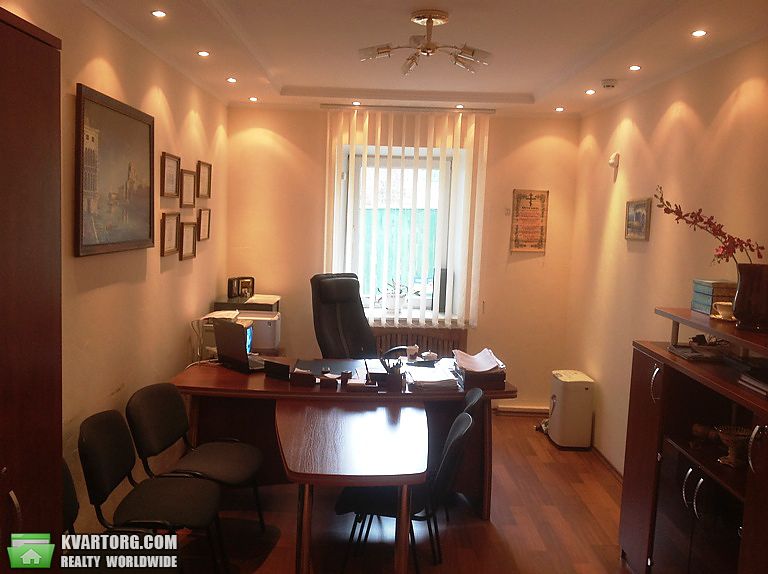Rent out office. Киев,  Пирогова — photo 1
