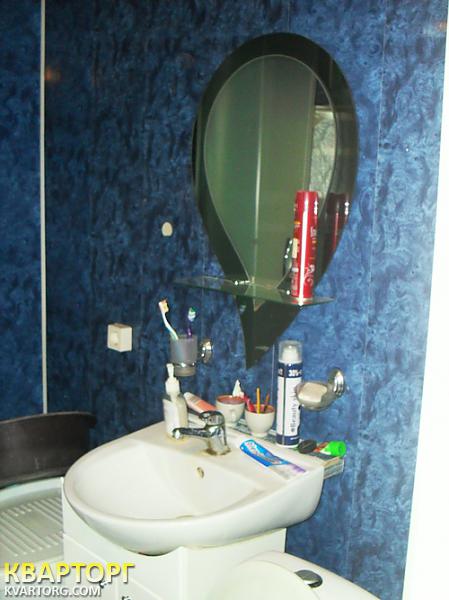 Sell 2-room apartment. Киев, Стражеского — photo 3
