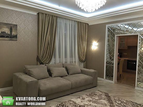 Rent out 2-room apartment. Киев,  Полтавская — photo 2