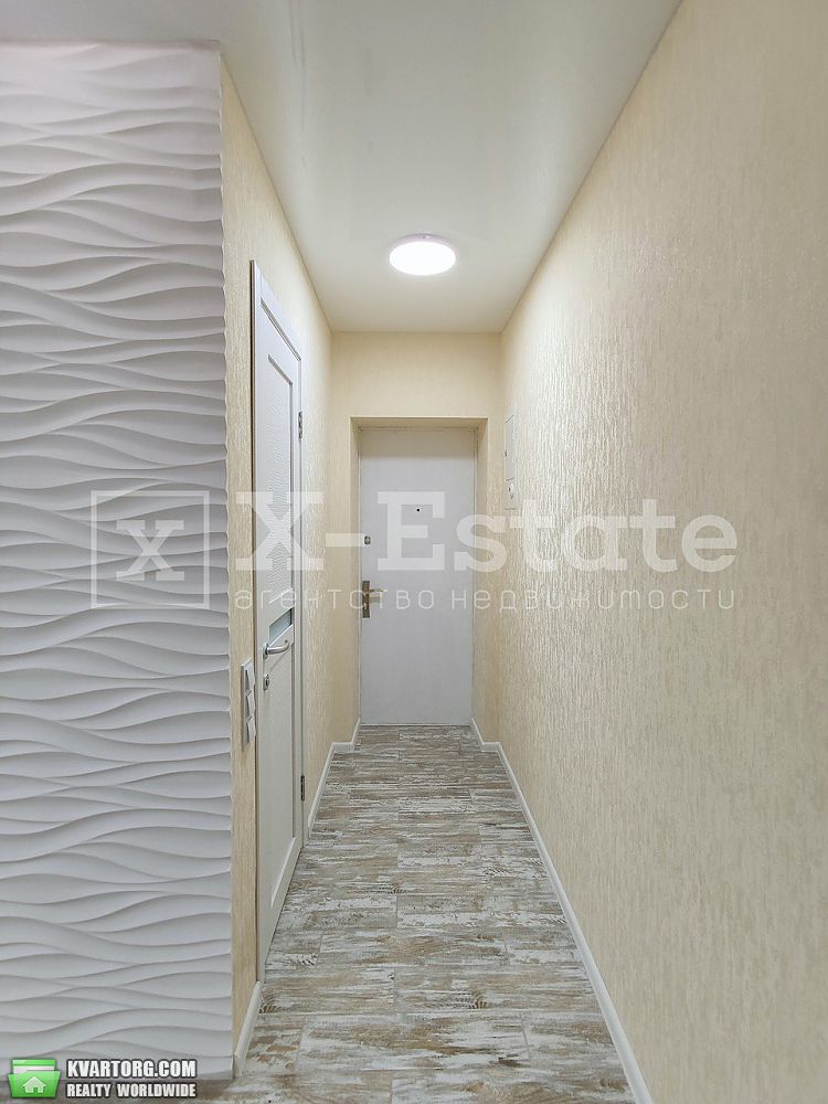 Sell 2-room apartment. Харьков, Отакара Яроша — photo 2