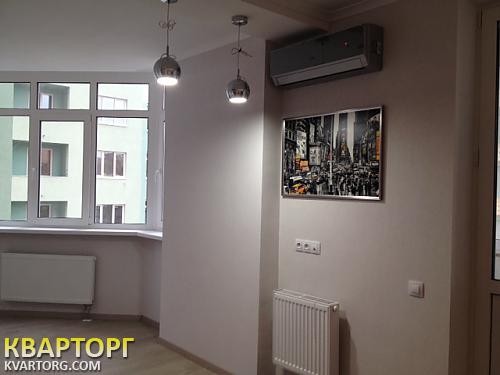 Sell 2-room apartment. Киев,  Феодосийская — photo 1