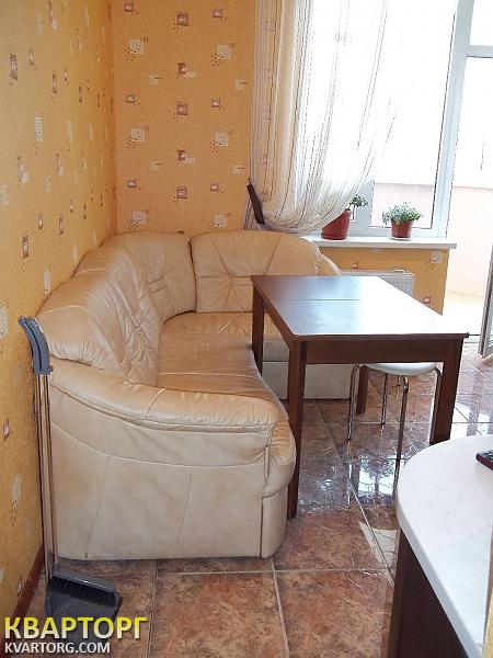 Rent out 2-room apartment. Одесса, 6 ст фонтана — photo 10