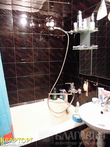 Sell 2-room apartment. Киев,  Героев Сталинграда пр — photo 3