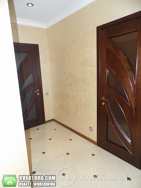 Sell 2-room apartment. Киев, Дегтяревская — photo 8