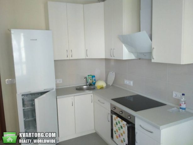 Rent out 2-room apartment. Киев, Русово — photo 6
