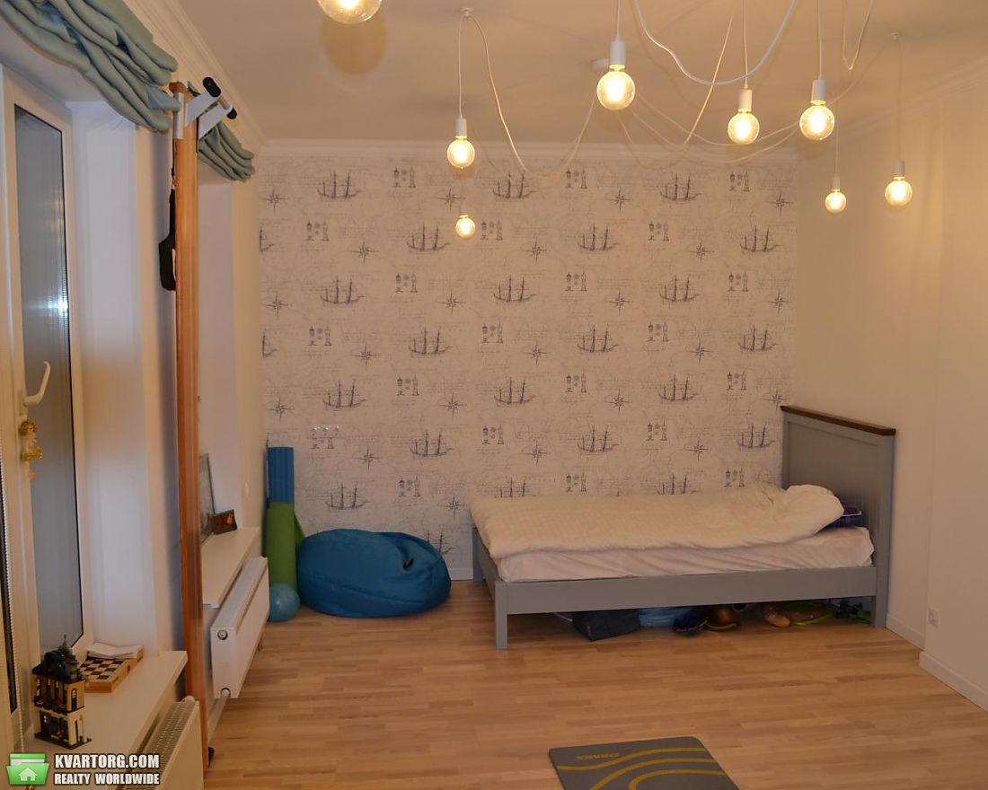 Rent out Townhouse. Киев,  Богатырская — photo 9