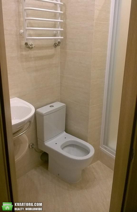 Rent out 3-room apartment. Киев,  Ямская — photo 6