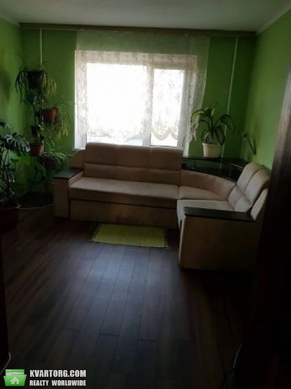 Sell 3-room apartment. Киев,  Миропольская — photo 2