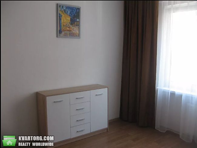 Rent out 1-room apartment. Киев,  Гмыри — photo 3