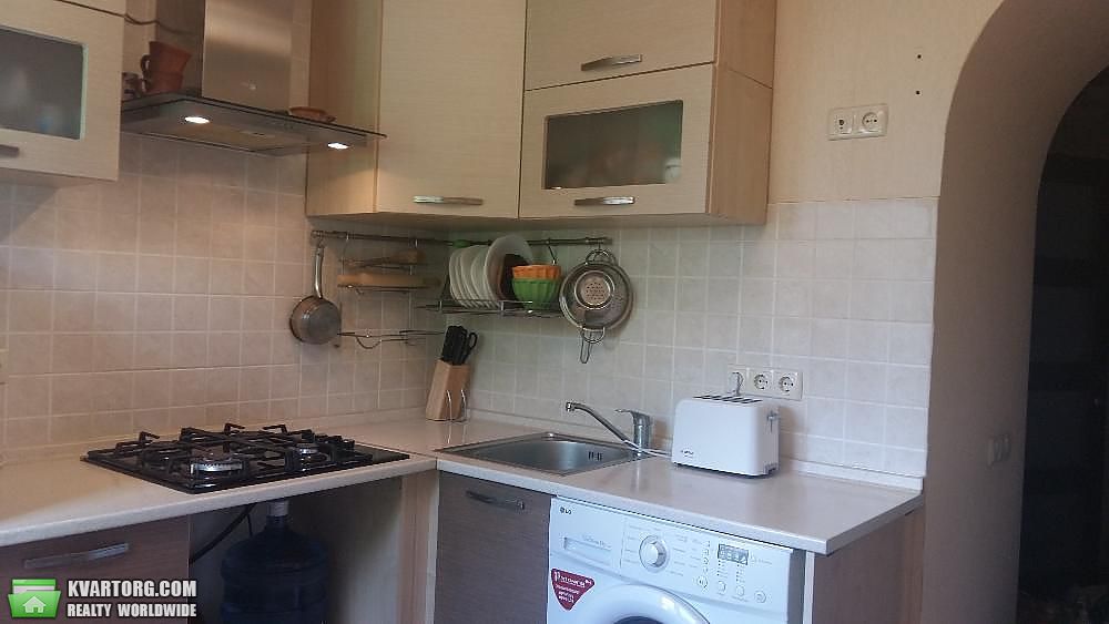 Sell 1-room apartment. Киев,  Вышгородская — photo 4