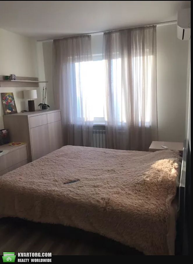 Rent out 1-room apartment. Киев,  Межевая — photo 3