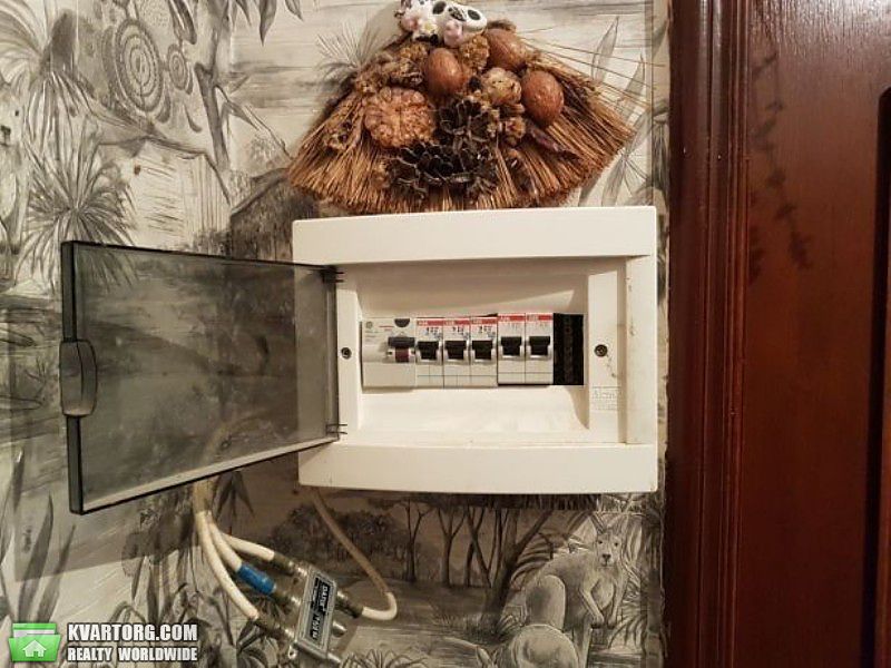Sell 3-room apartment. Киев,  Симиренко — photo 9