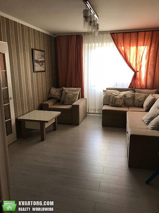 Sell 4-room apartment. Киев,  Порика — photo 1