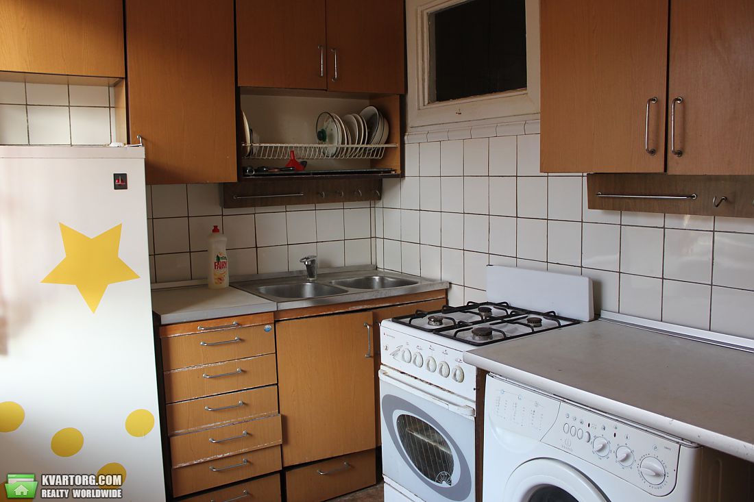 Sell 3-room apartment. Киев,  Кавказская — photo 6