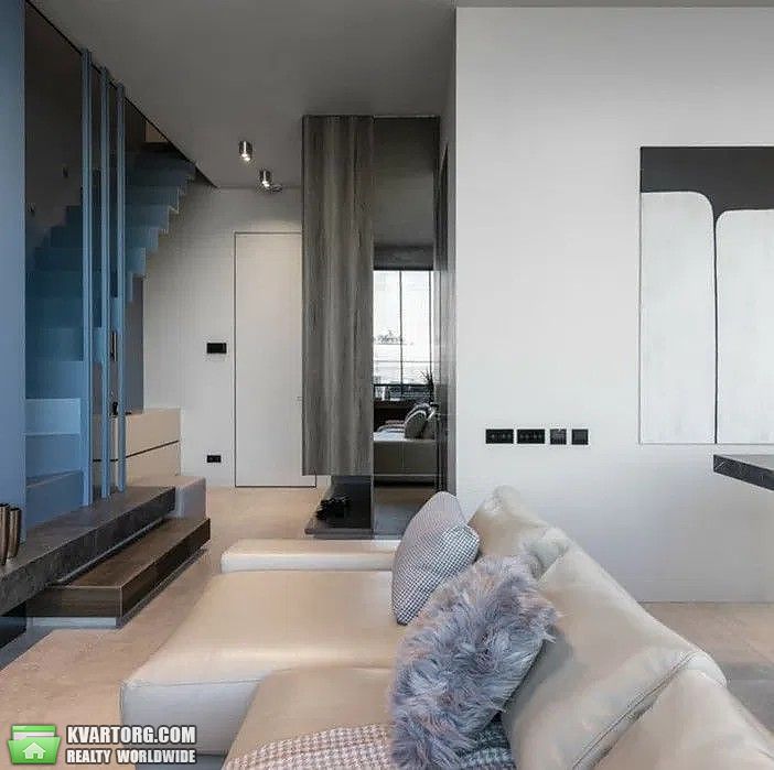 Rent out 2-room apartment. Киев,  Лабораторный пер — photo 5
