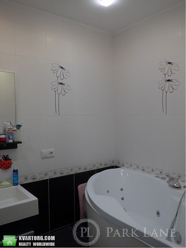 Sell 3-room apartment. Киев,  Княжий Затон — photo 3